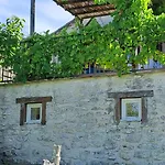 Du Clos De Gamel